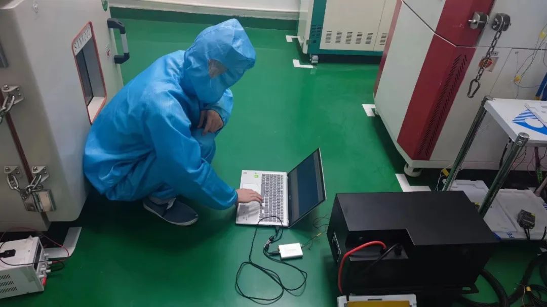 研发成功！风帆锂离子电池米乐M6唯一官方网站为驻车空调强劲蓄能